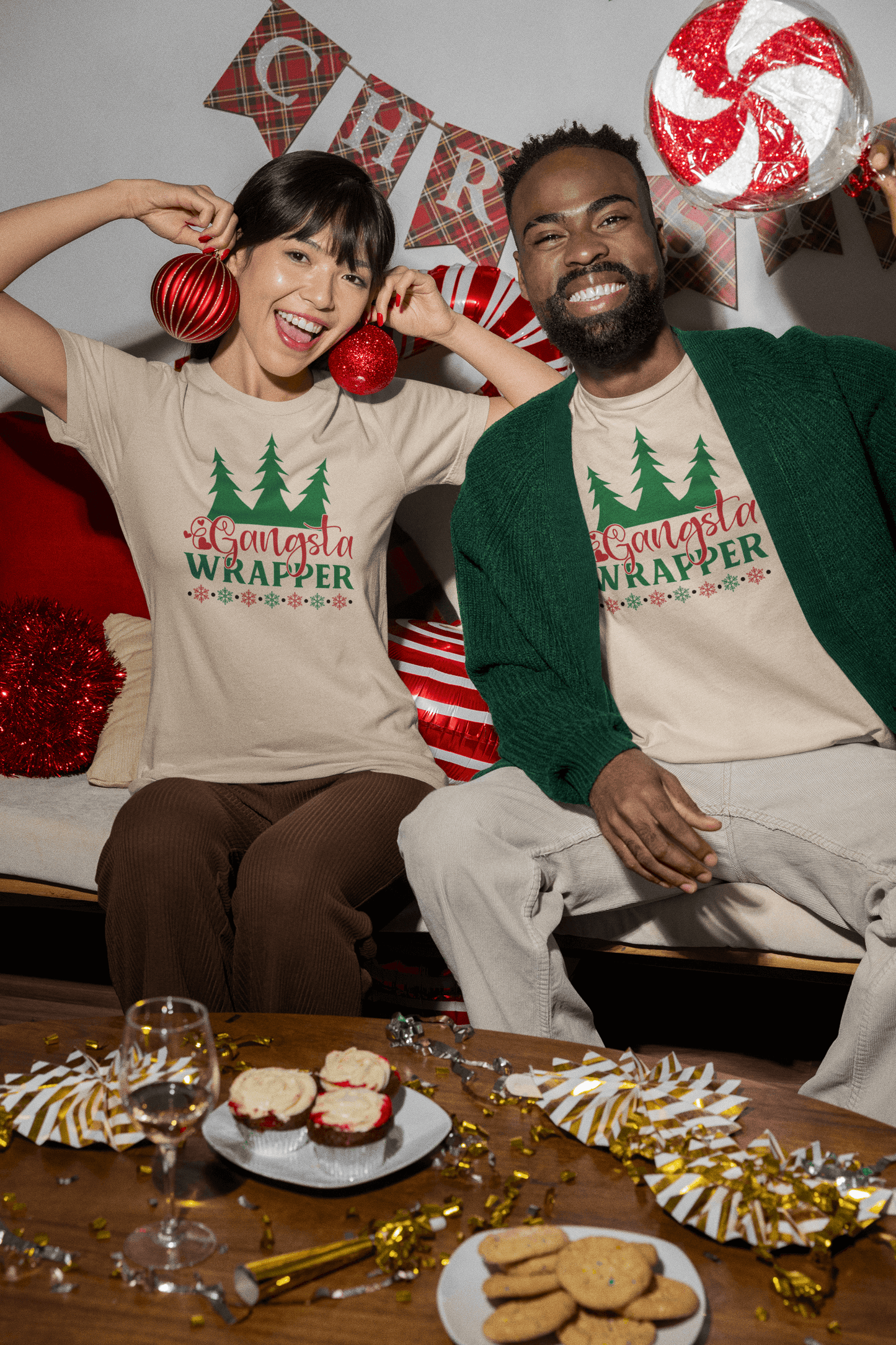 Gangsta Wrapper - Unisex T-Shirt