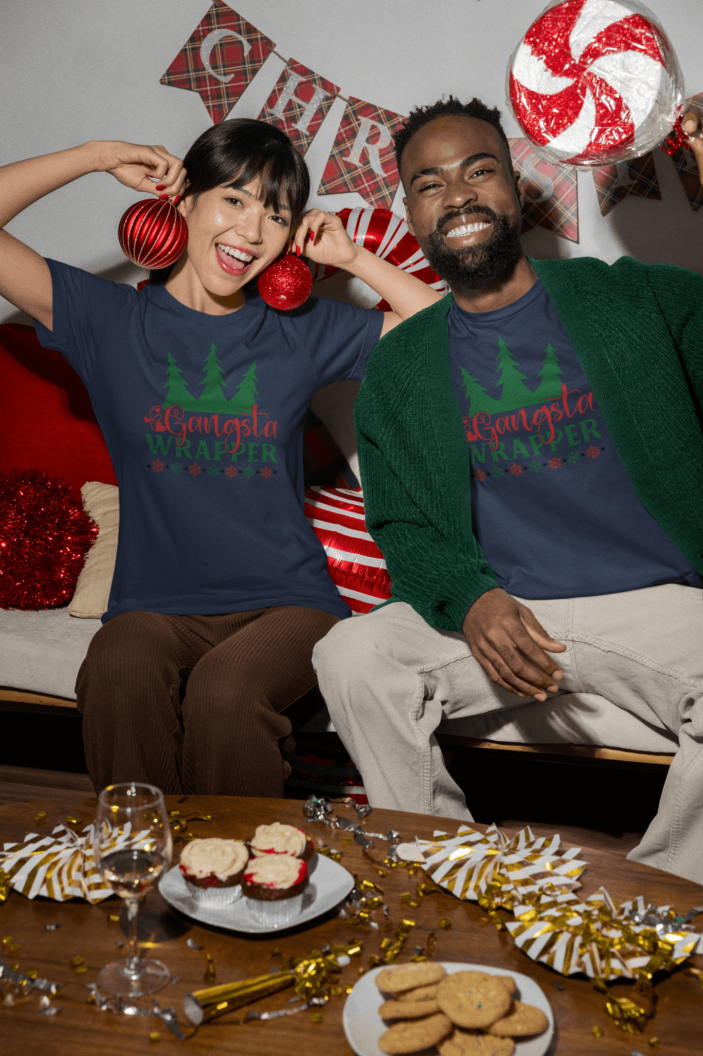 Gangsta Wrapper - Unisex T-Shirt