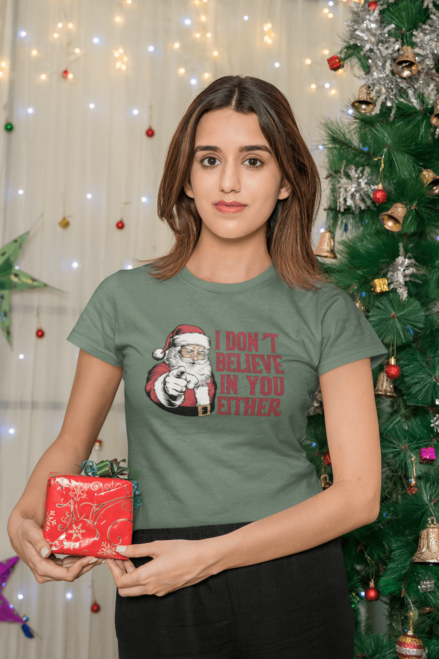 I Don't Believe In You Either Santa T-Shirt - Ladies Fitted