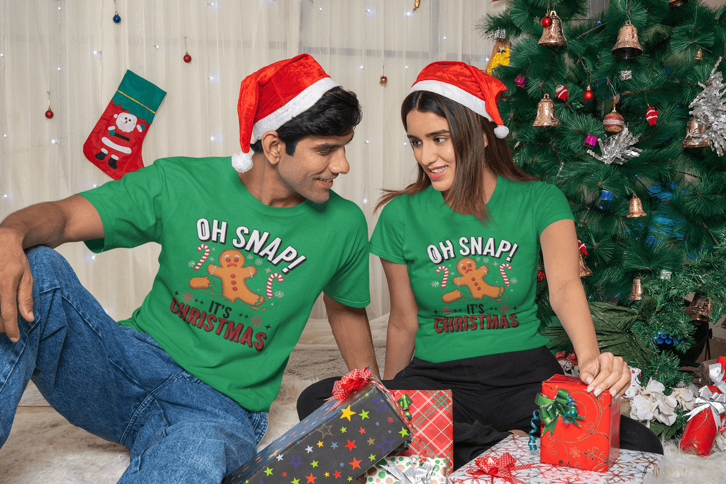 Oh Snap! It's Christmas - T-Shirt Unisex