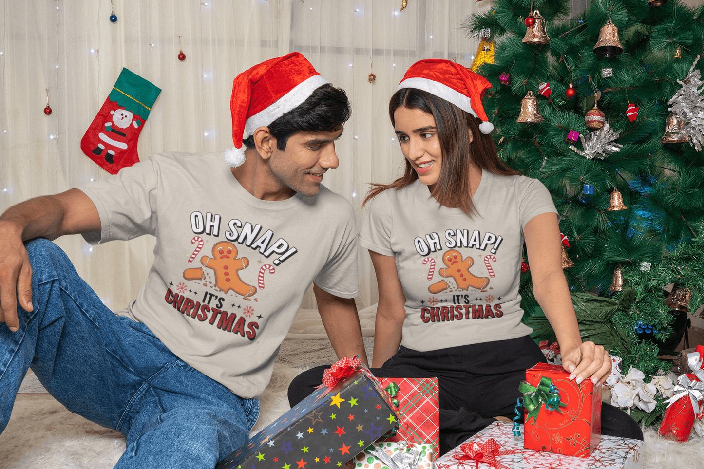 Oh Snap! It's Christmas - T-Shirt Unisex
