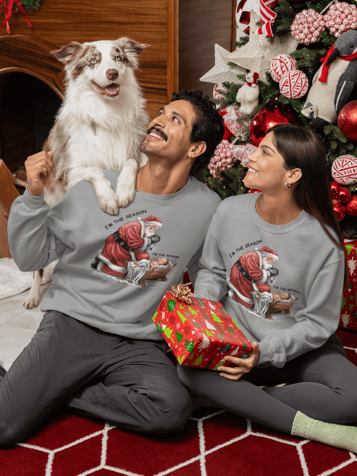 The Season & Reason Jesus Santa - Sweatshirt