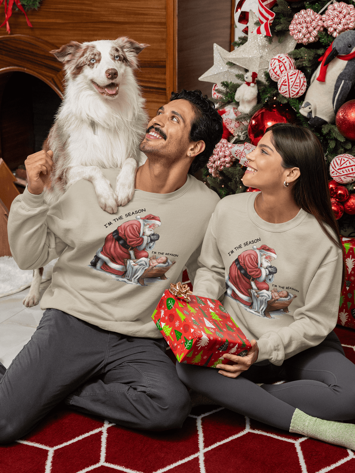 The Season & Reason Jesus Santa - Sweatshirt